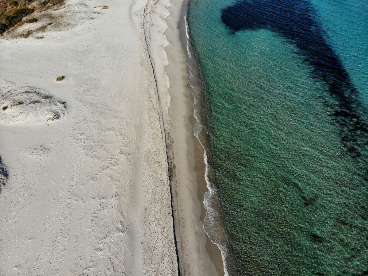 Spiaggia Di Berchida Niebiańska Plaża Pn Wsch Sardynii